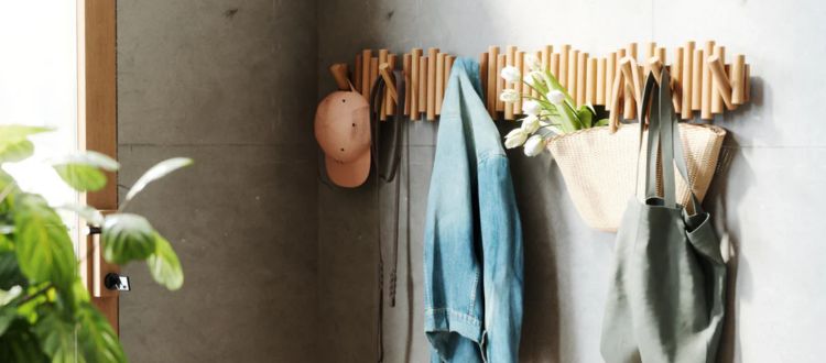 umbra壁面収納、フック