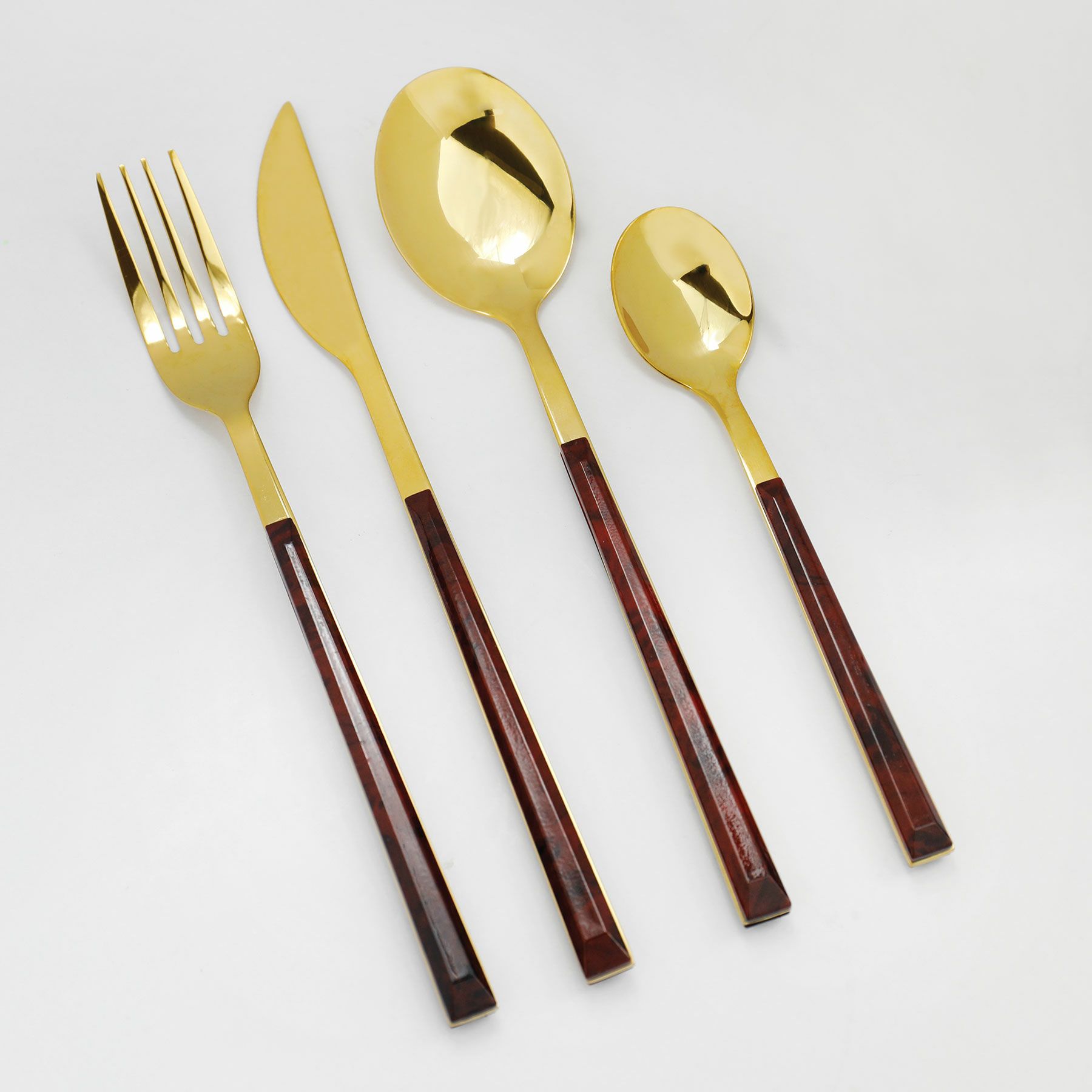 MIKASA(ミカサ)/カトラリーセット 16Set Shell ゴールド | entresquare.com